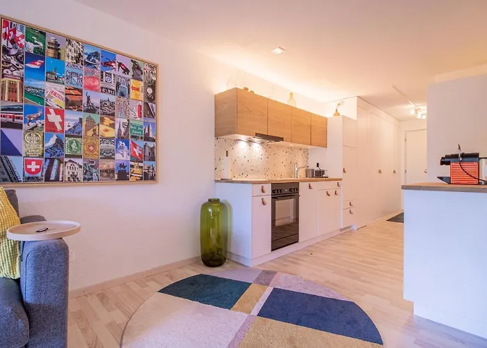 Rothornblick 63 By أروسا