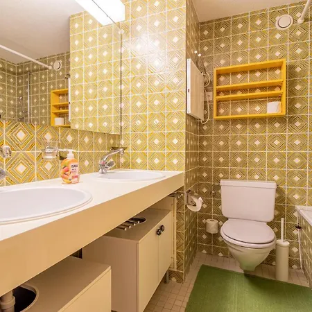 Rothornblick 63 By * Αρόζα